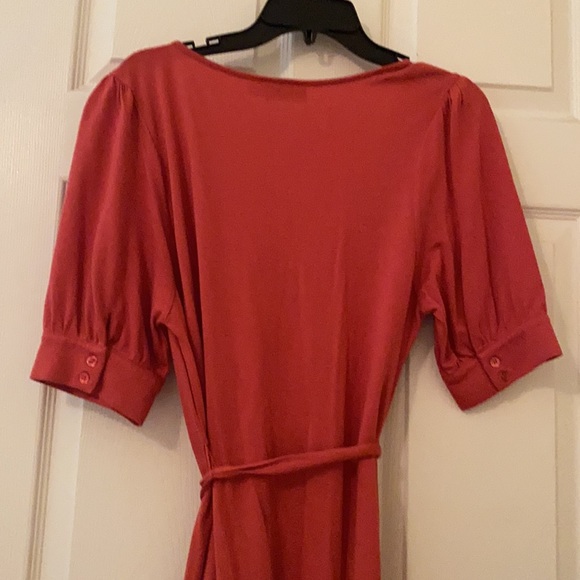 Burt orangy-peach dress - Picture 3 of 3